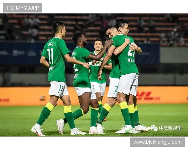 深圳排球队以77分领跑冠军赛积分榜展现强劲实力与团队合作精神 深圳排球队以77分领跑冠军赛积分榜展现强劲实力与团队合作精神