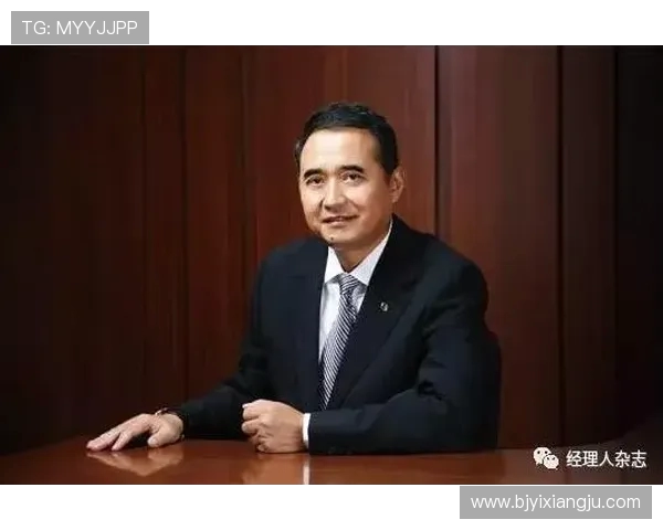 深圳篮球队整体压制革新之路:从战术到团队协作的全面提升与变革 深圳篮球队整体压制革新之路:从战术到团队协作的全面提升与变革