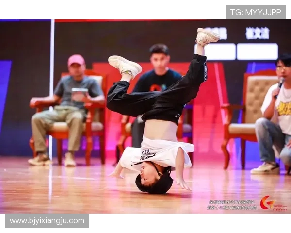 深圳街舞队荣登全国耐力排行榜第4名展现实力与激情 深圳街舞队荣登全国耐力排行榜第4名展现实力与激情