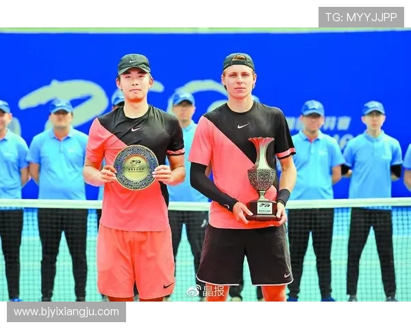 深圳网球队状态引发热议球迷对表现和未来发展意见不一 深圳网球队状态引发热议球迷对表现和未来发展意见不一