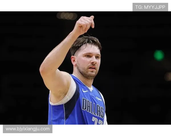 东契奇狂砍73分刷新现役得分纪录独行侠力克太阳终止其11连胜之旅