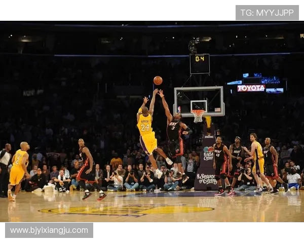 湖人对决热火精彩直播回顾与赛后分析全景呈现