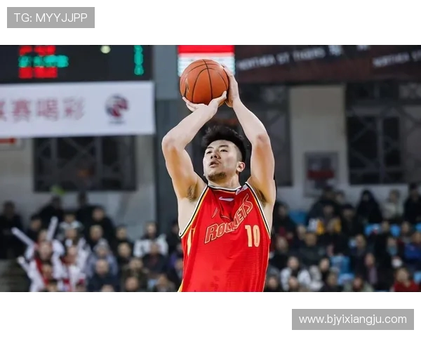邹雨宸:从篮球新星到职业赛场的奋斗与成长之路 邹雨宸:从篮球新星到职业赛场的奋斗与成长之路